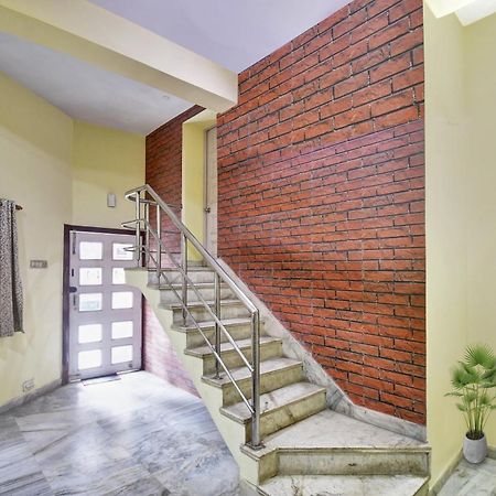 Hotel O R A Homestay Near Acropolis Mall โกลกาตา ภายนอก รูปภาพ