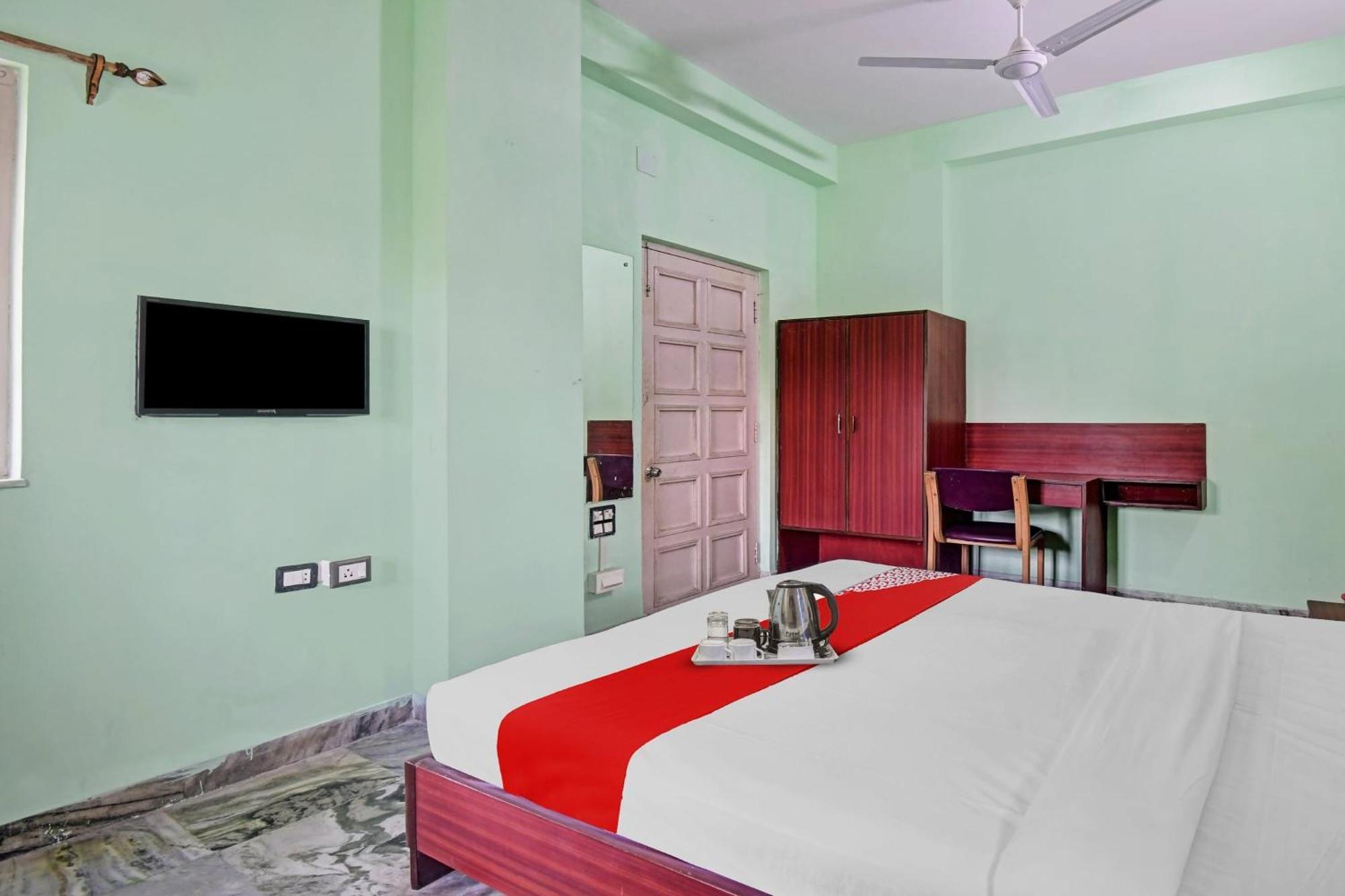 Hotel O R A Homestay Near Acropolis Mall โกลกาตา ภายนอก รูปภาพ